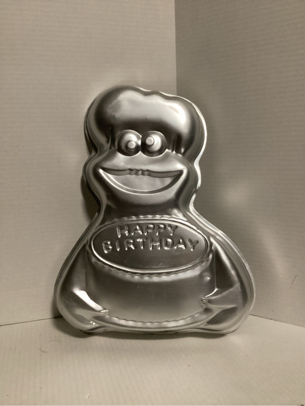 Wilton 1982 Happy Birthday Character Cake Pan - Silver